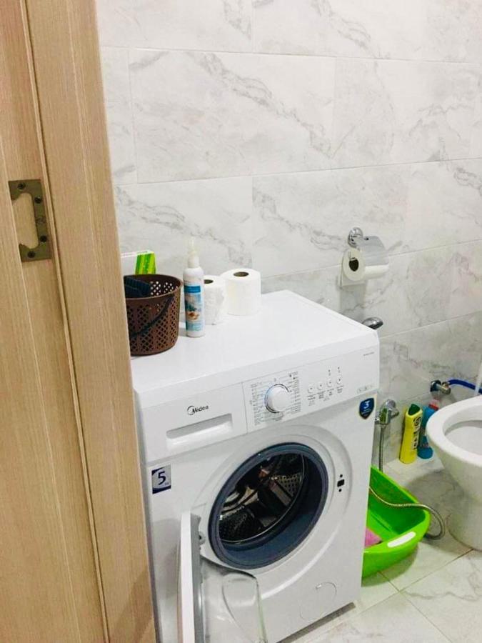 Tameo Apartment Батуми Екстериор снимка